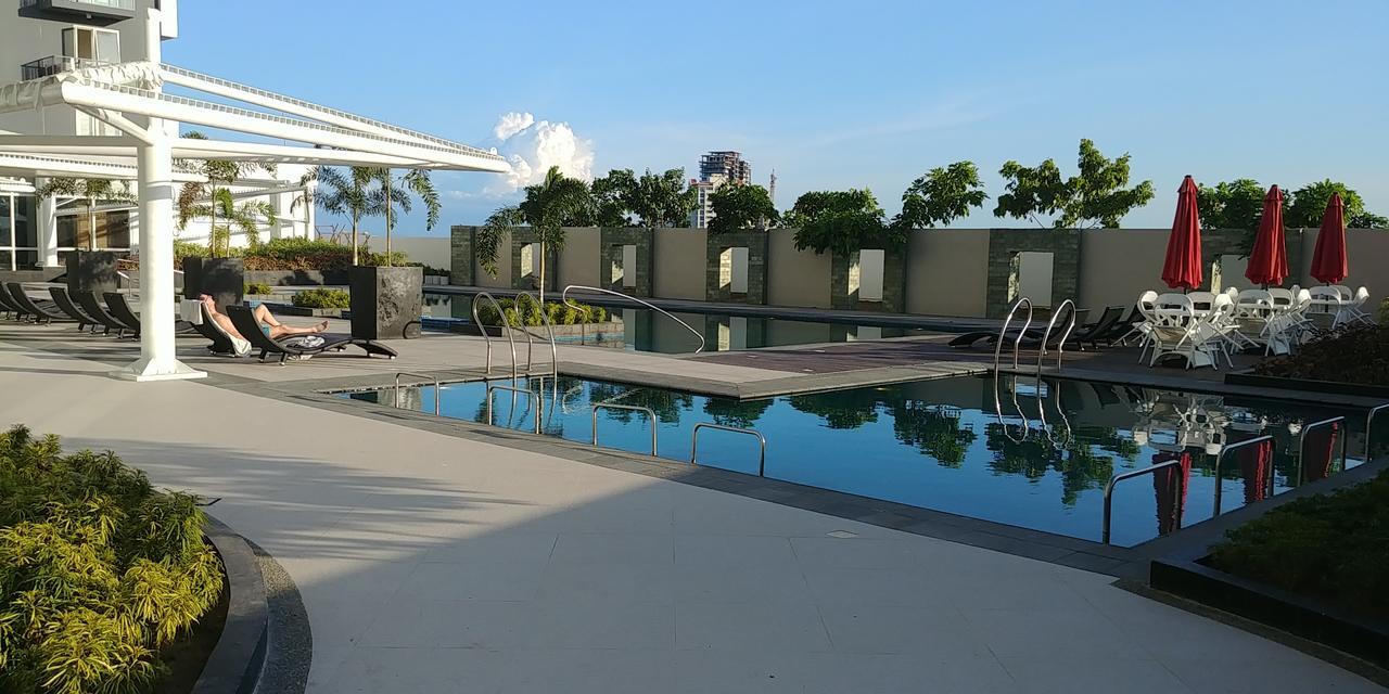 Mactan Newtown Seaview At One Pacific Residence Lapu-Lapu City Dış mekan fotoğraf